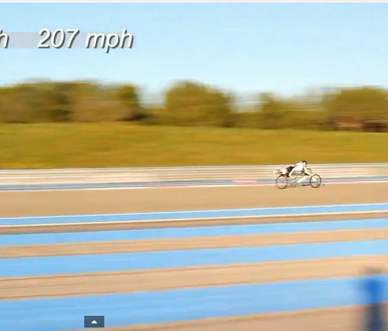 Watch Francois Gissy Top 200mph On His Hydrogen Peroxide Rocket Bicycle – Yes, Bicycle