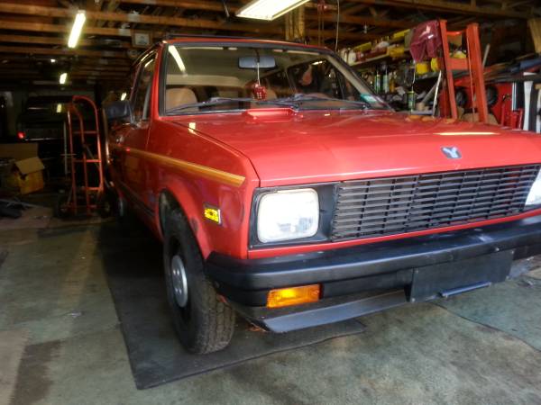 Insane Maniac Stores Yugo For 20 Years, Keeps It Mint, Wants To Sell It For Twice Original Price