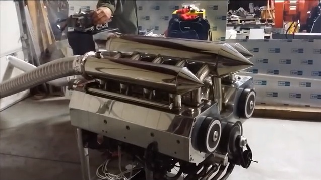 Rotary-power Fans, Meet Your New Holy Grail: A Functioning 12-rotor Wankel Engine