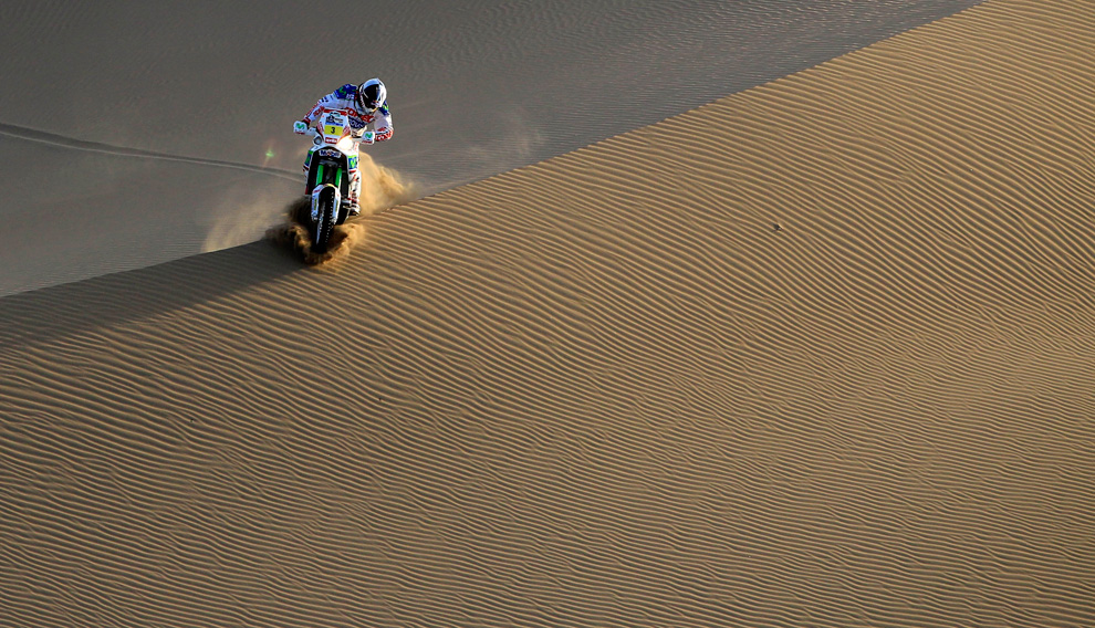 Shoulda Made That Left Turn At Iquique: Two Dakar Rally Racers Arrested After Riding Over Archeological Site