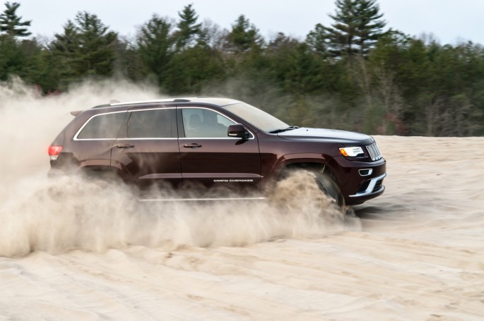 2015 Jeep Grand Cherokee Summit009