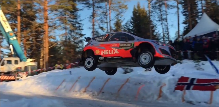 Thierry Neuville Sets A New Jump Record At Rally Sweden: Over 144 Feet Off Of Colin’s Crest!