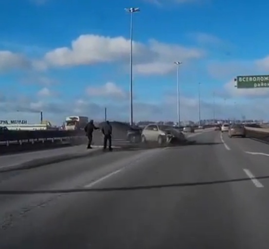 Watch Two Russian Guys Miss Certain Death By Inches While Stranded On A Highway – Incredible!