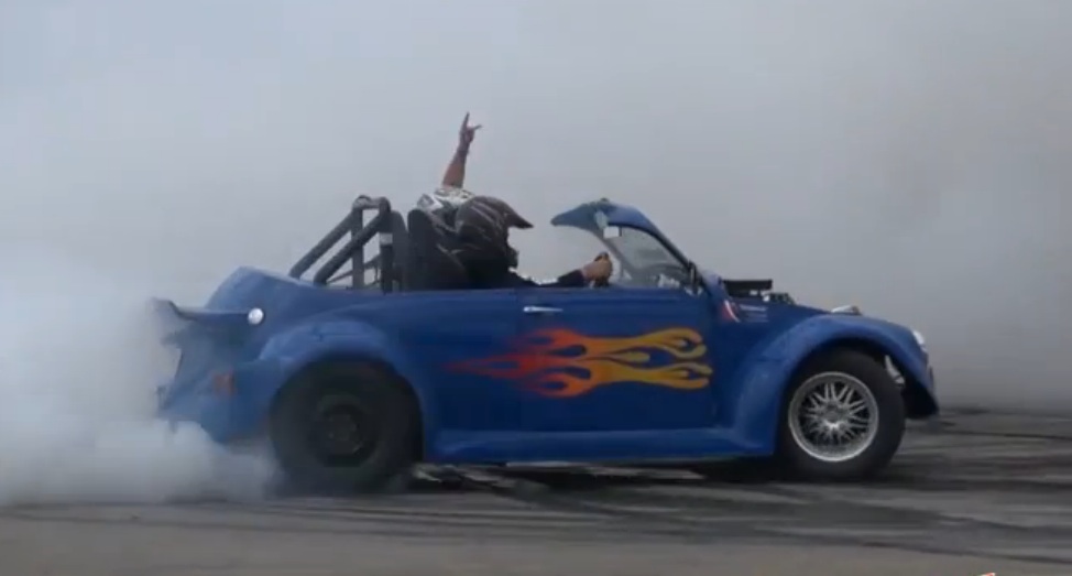 Tiny VW Bug Plus Sawzall, Plus V8, Plus Australia Equals One Fun Tire Killing Machine