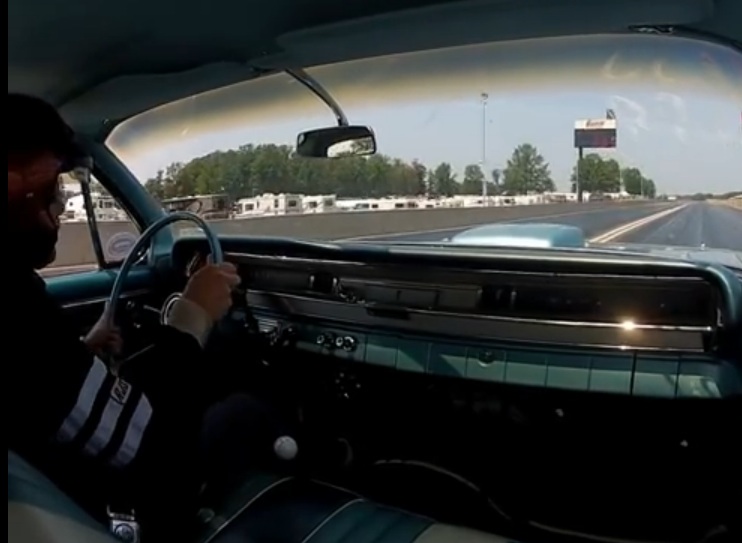 The Parting Shift: Make A Run In A 4-Speed 1962 Pontiac Catalina Super Duty – 421ci Of Poncho Power!