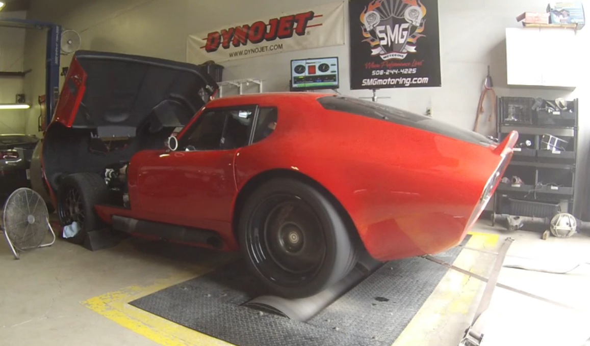 Watch This Screw Blown, LS Powered Factory Five Type 65 Coupe Roar Out 650hp At The Tires On The Dyno!