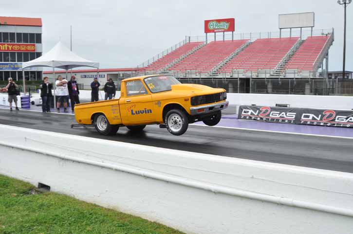 Houston Performance Truck Shootout: More Tire Roasting, Front End Lifting Action From The Strip!