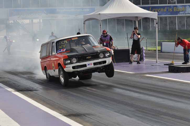 Truckin’ Photos: More Tire Smoking, Wheels Up Action From The Houston Performance Truck Shootout