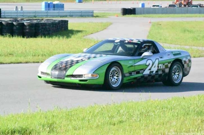 national corvette museum track bash003