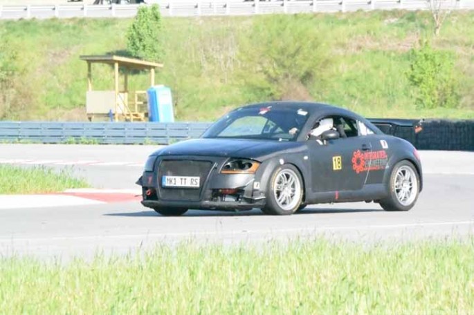 national corvette museum track bash007