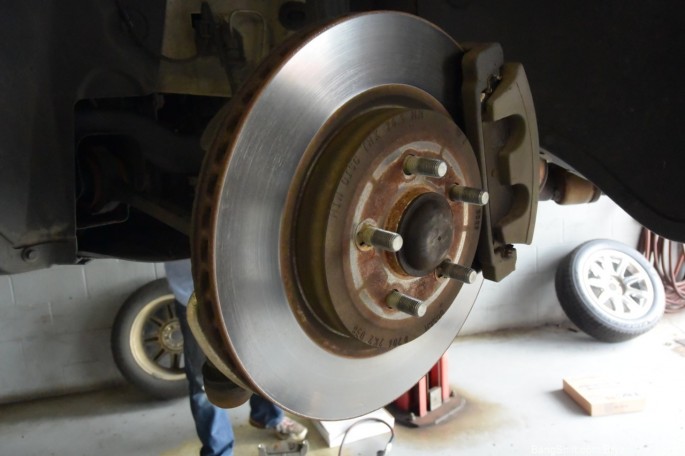 300_C_brakes1