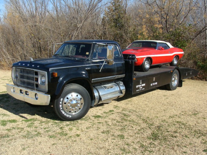 Dodge Ramp Truck 1