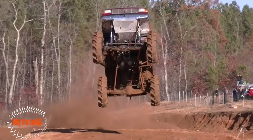 Video: Huge Mud Truck Giant Jump, Front Flip, Crushed It All, Awesomeness!