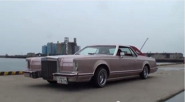 Unhinged: This 1977 Lincoln Mark V Lowrider Has Me Fighting Off The Urge For Something Lower And Slower