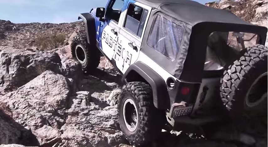 Watch These Fabtech Jeeps Make Big Rocks Seem Like Nothing!