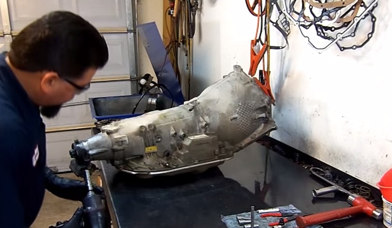 Transmission Tech: How To Disassemble Your 4L80e Transmission