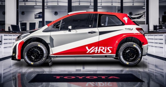 Yaris-WRC-side