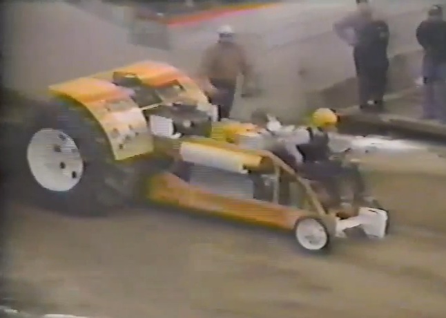 Milt Bergman’s Rambunctious Pulling Tractor Had An Allison AND Multiple Oldsmobile Engines! (Video)