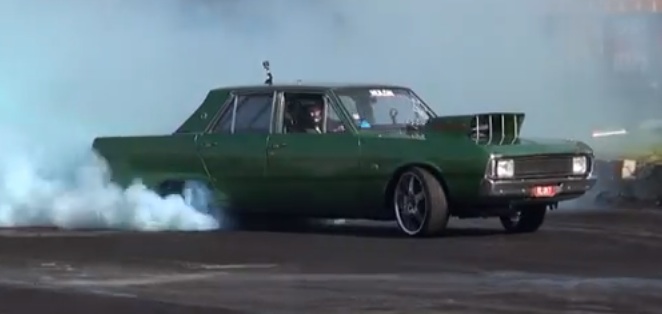 Burnout Monday: Our Favorite NASCAR-Engined Mopar From Down Under Hazes Out Brashernats Sydney!