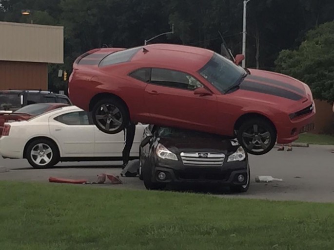 camaro crash2