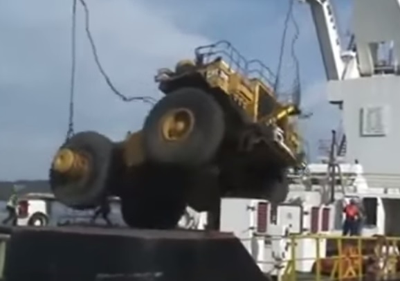 Ever See A Mining Haul Truck Bounce? If You Watch This Loading Fail Video You Will