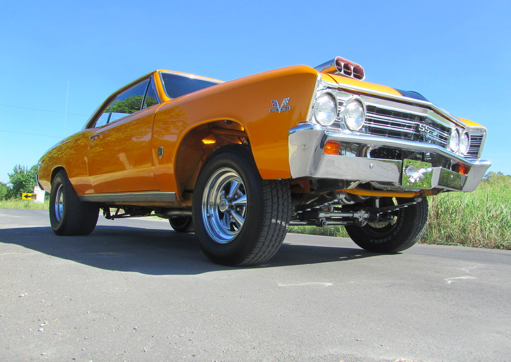 This 1967 Chevelle Street Freak Is A Yellow Bomber We’d Own – Straight Axle And All