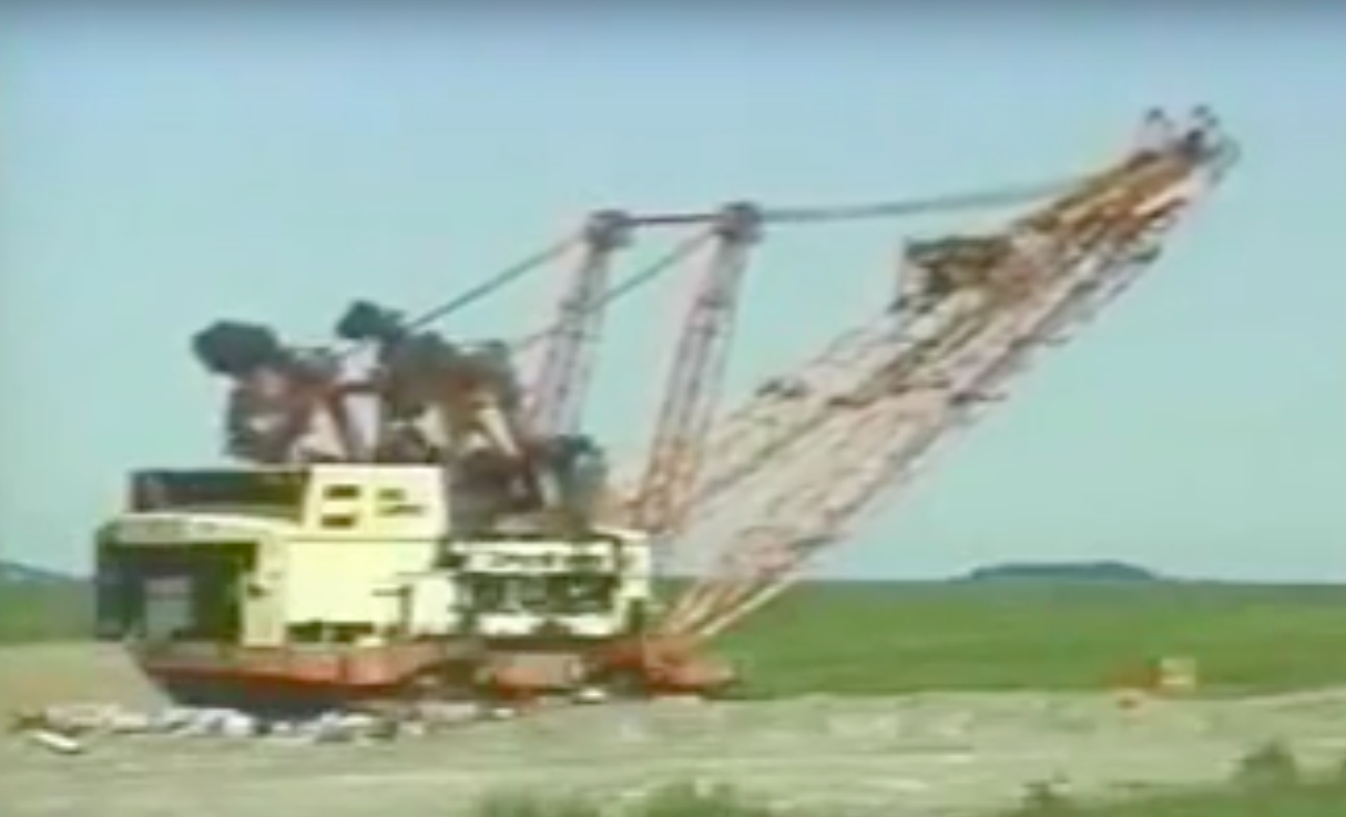 The End of Big Muskie: Watch The Largest Piece Of Earth Moving Equipment Ever Get Blown Apart