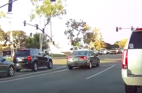 Yield To Oncoming Traffic: Wild Dashcam Footage Of An Emergency Landing On A California Street!