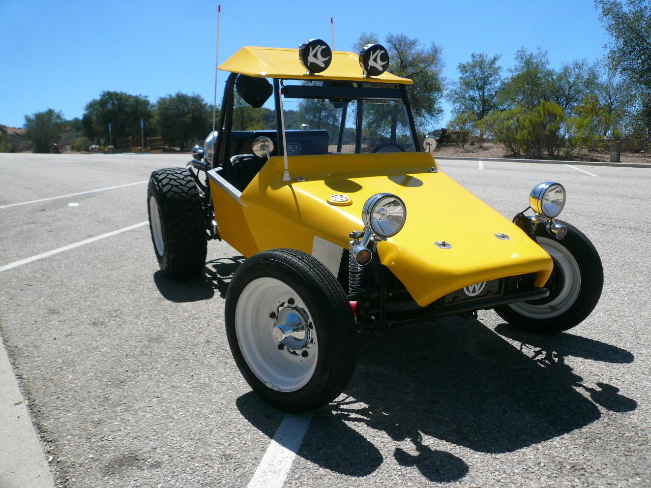 Yellow best sale dune buggy