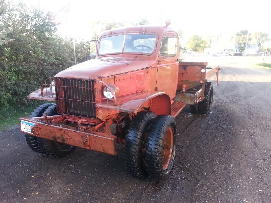 Cause Dual Wheels In The Rear Only Is For Wimps! This 1942 Chevy model G7107 Military 4X4 Truck Rules