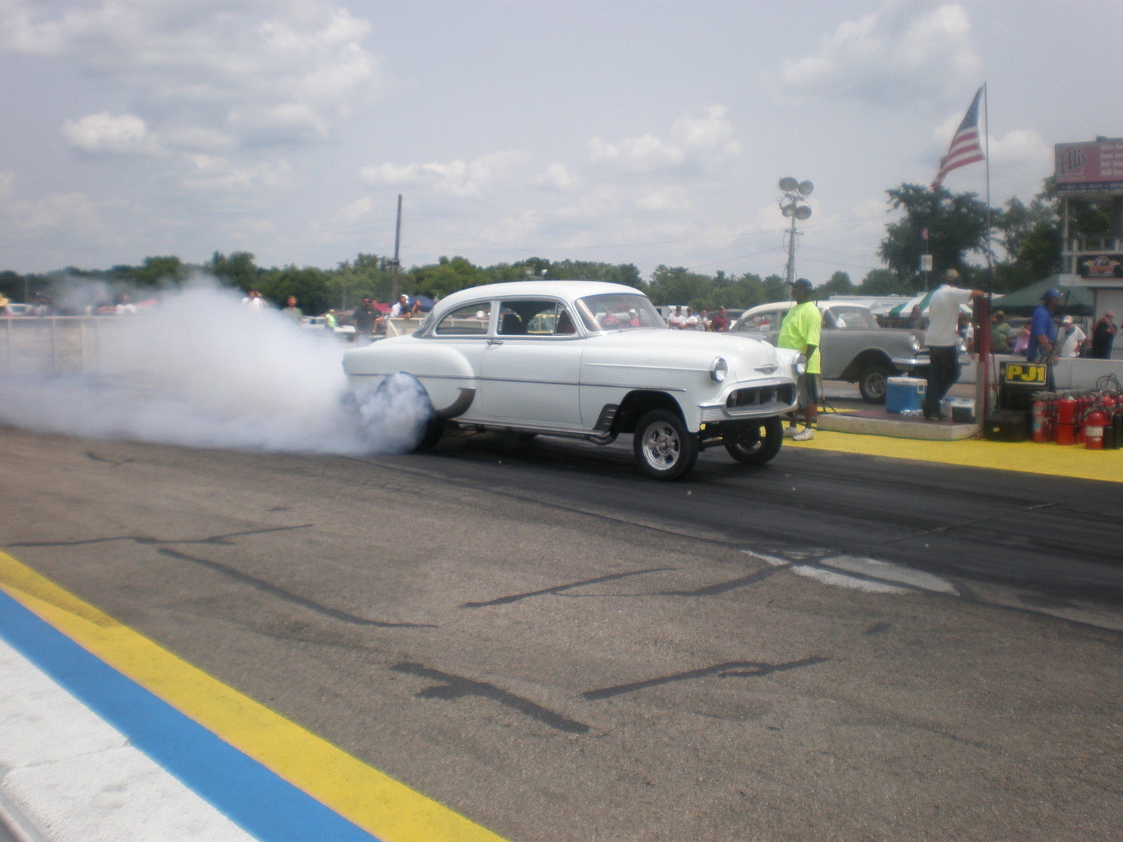 This Gasser Is Not Just For Show! Run 11’s Out Of The Box And Have Straight Axle Fun Right Now!