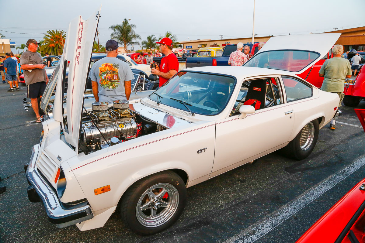 Donut Derelicts Cruise Coverage: Sunrise In SoCal With Awesome Cars