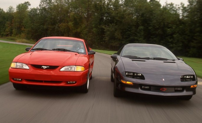 mustang v camaro