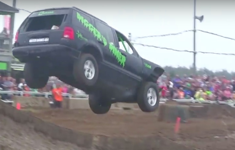 Tough Truck Racing! Check Out The High-Flying, Axle-Breaking Fun At Dennis Anderson’s Muddy Motorsports Park!