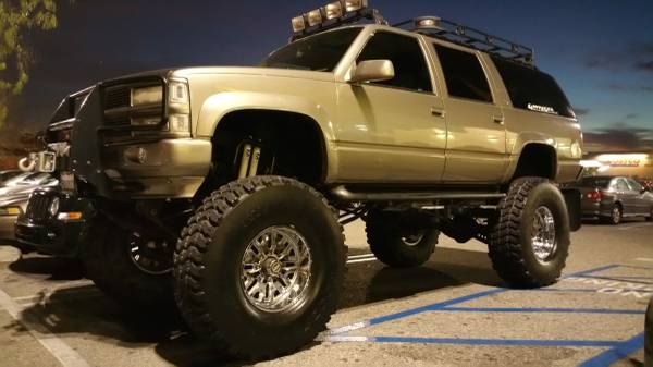 This Giant Lifted Suburban Is So Impractical, But I Want It Anyway!