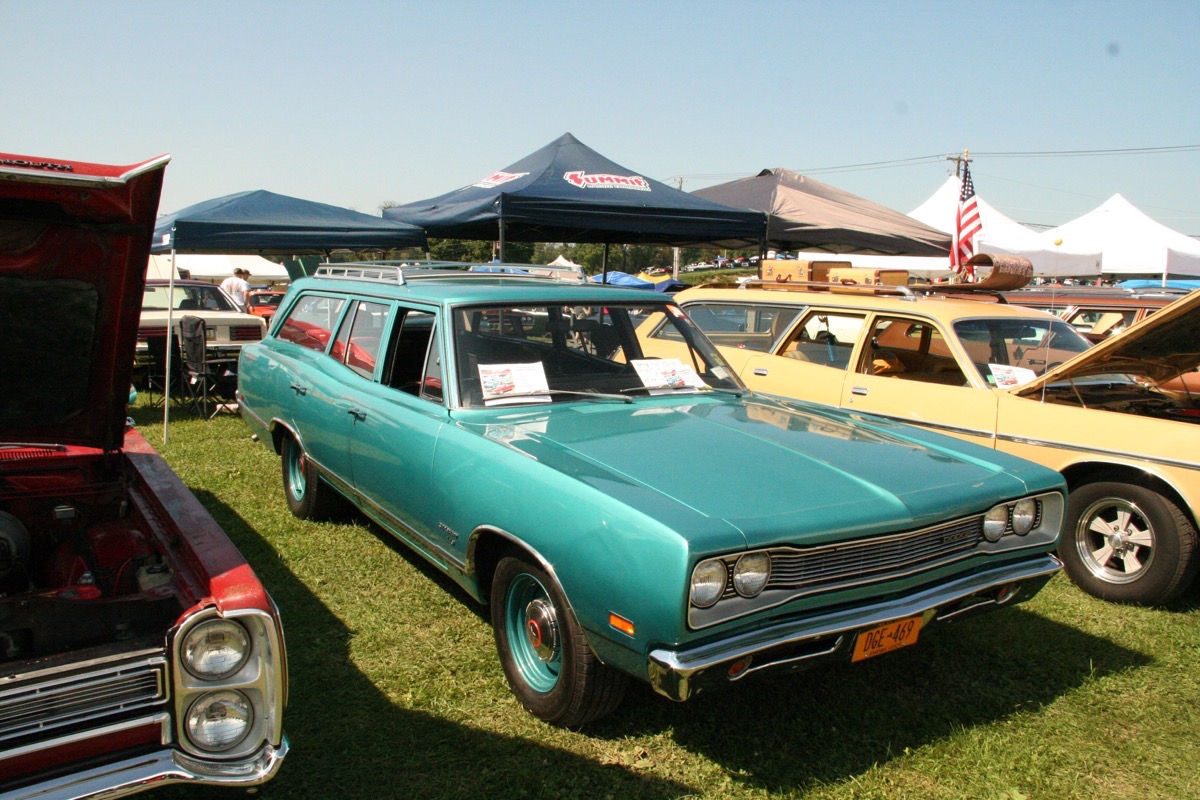 Chryslers At Carlisle 2015: Wagons, Wings, and Muscle Galore