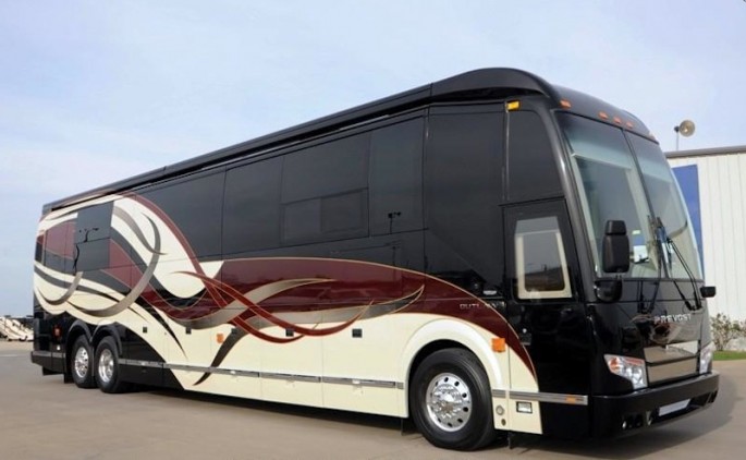 prevost bus