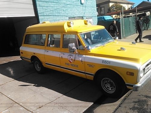 Buy This Fire Rescue 1970 Chevrolet Suburban And Be The Envy Of All Your Friends!