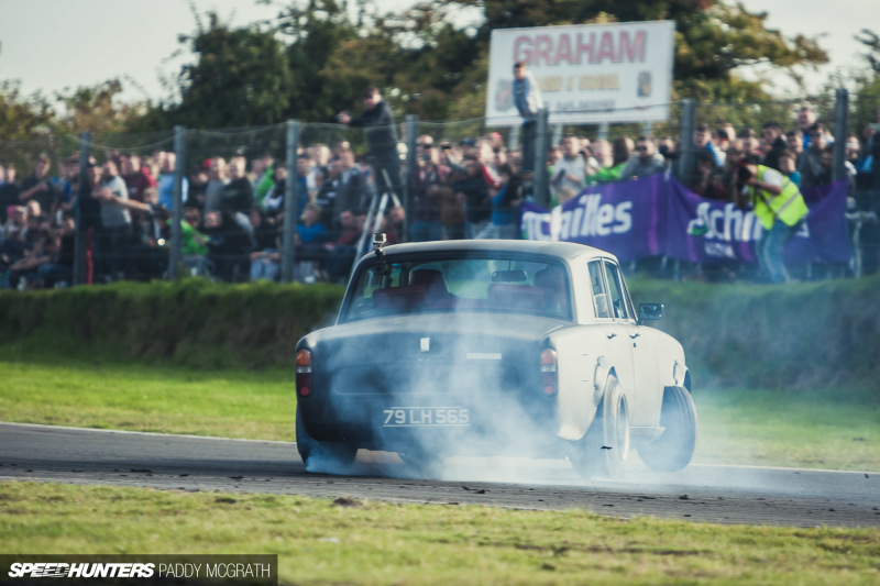 Pardon Me, Do You Have Any Opposite Lock? Check Out This Rolls-Royce Drift Car!