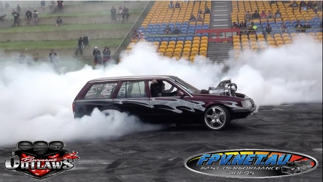 Hey, Honey, Watch This! Bringing The Wife Along During An Aussie Burnout Competition!