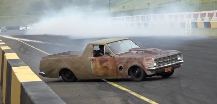 Danger Close: This Holden Ute Nearly Tags The Wall During The Powerskid Event At Powercruise!