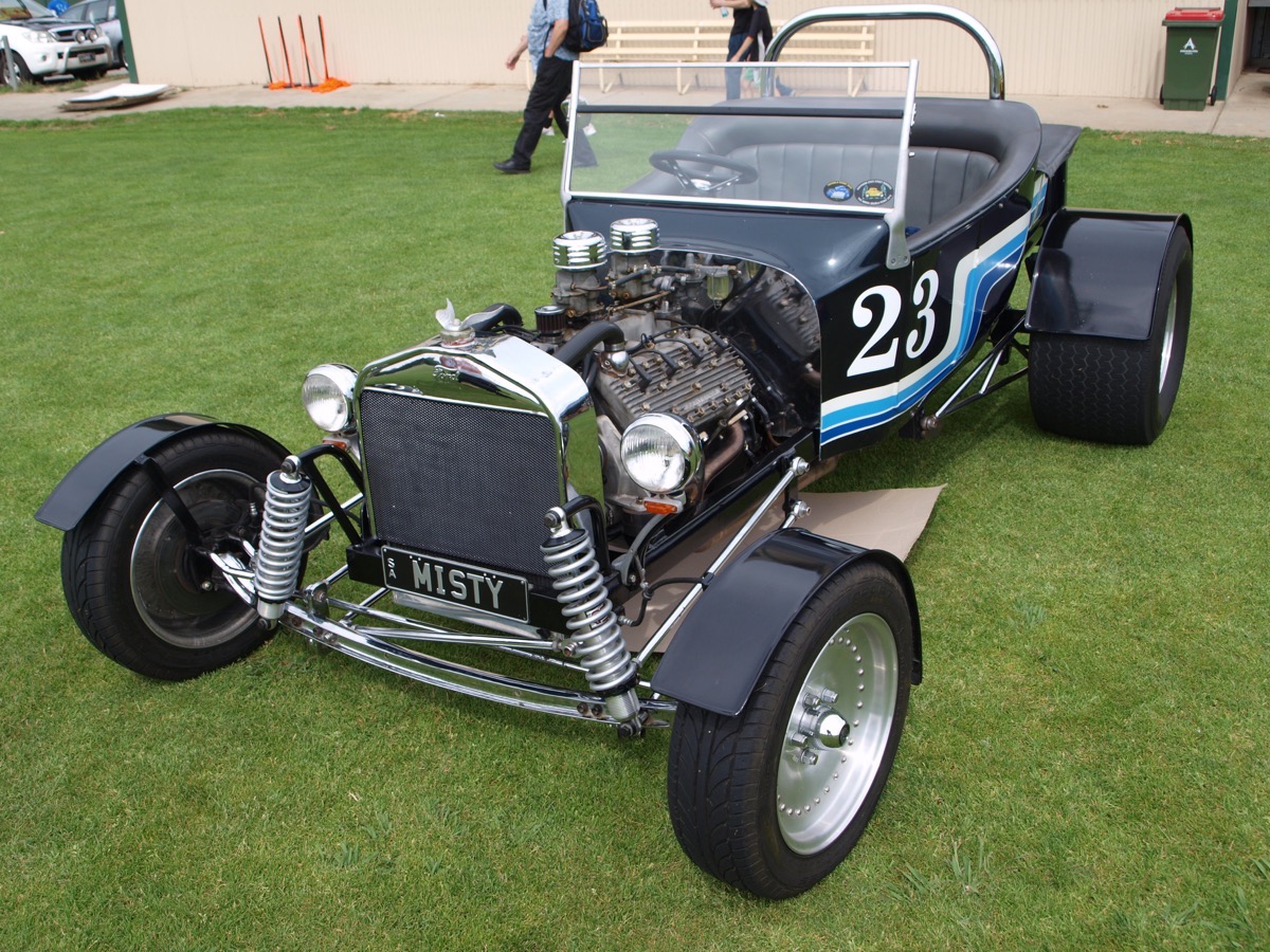 Aussie Car Show Coverage: The Uraidla Hot Rods and Classics Picnic – Awesome!