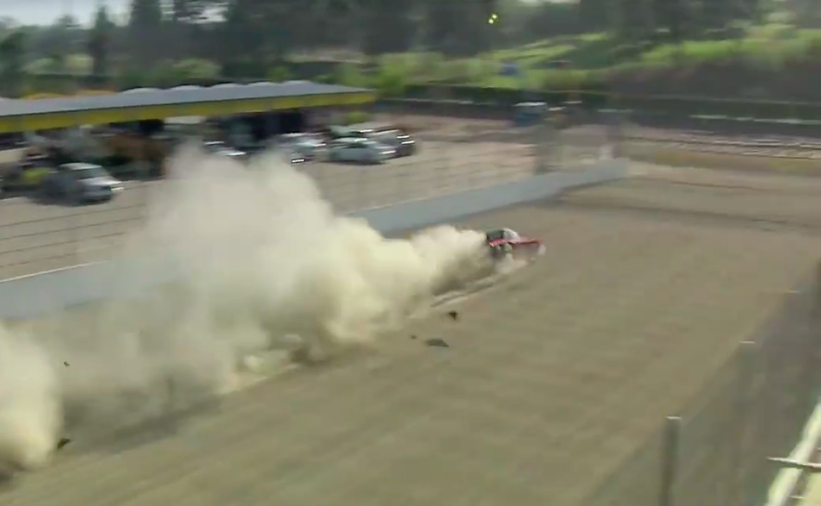 Scary Ride: Watch Gary Densham Suffers A Parachute Failure And Hit The Catch Net Hard At Pomona