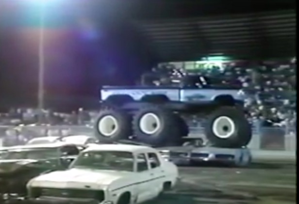 This is a real monster truck  Monster trucks, Diesel trucks, Big