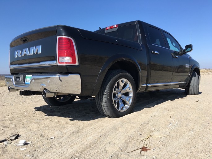 2016 Dodge Ram Limited Eco Diesel 11