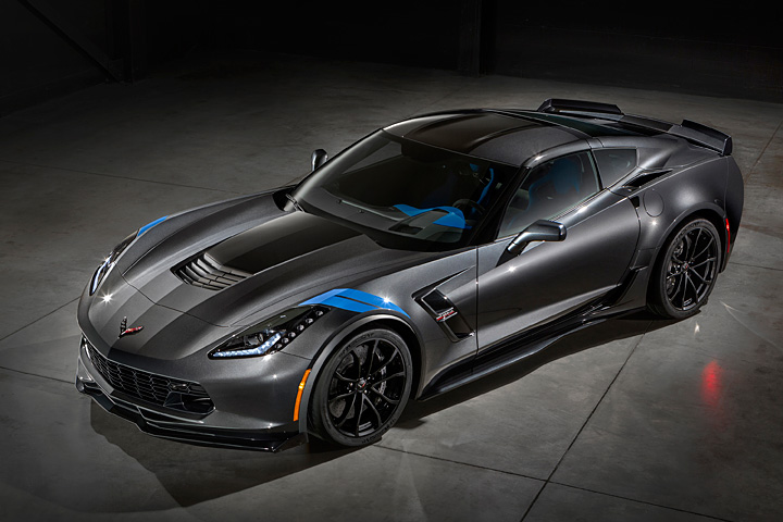 Unveiled: The New 2017 Chevrolet Corvette Grand Sport: Stingray Power, Z06 Handling