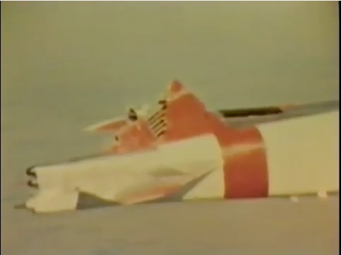 Classic YouTube: The B-52H That Flew For Five Hours After It’s Vertical Stabilizer Was Torn Off!