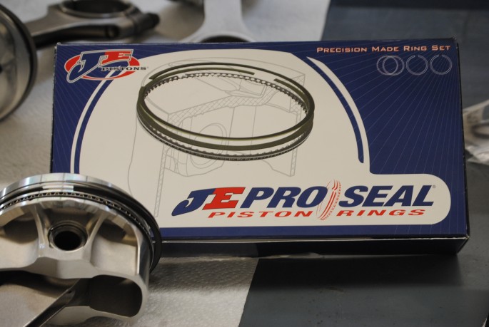 JE supplied the custom forged pistons for our short-stroke combination. 