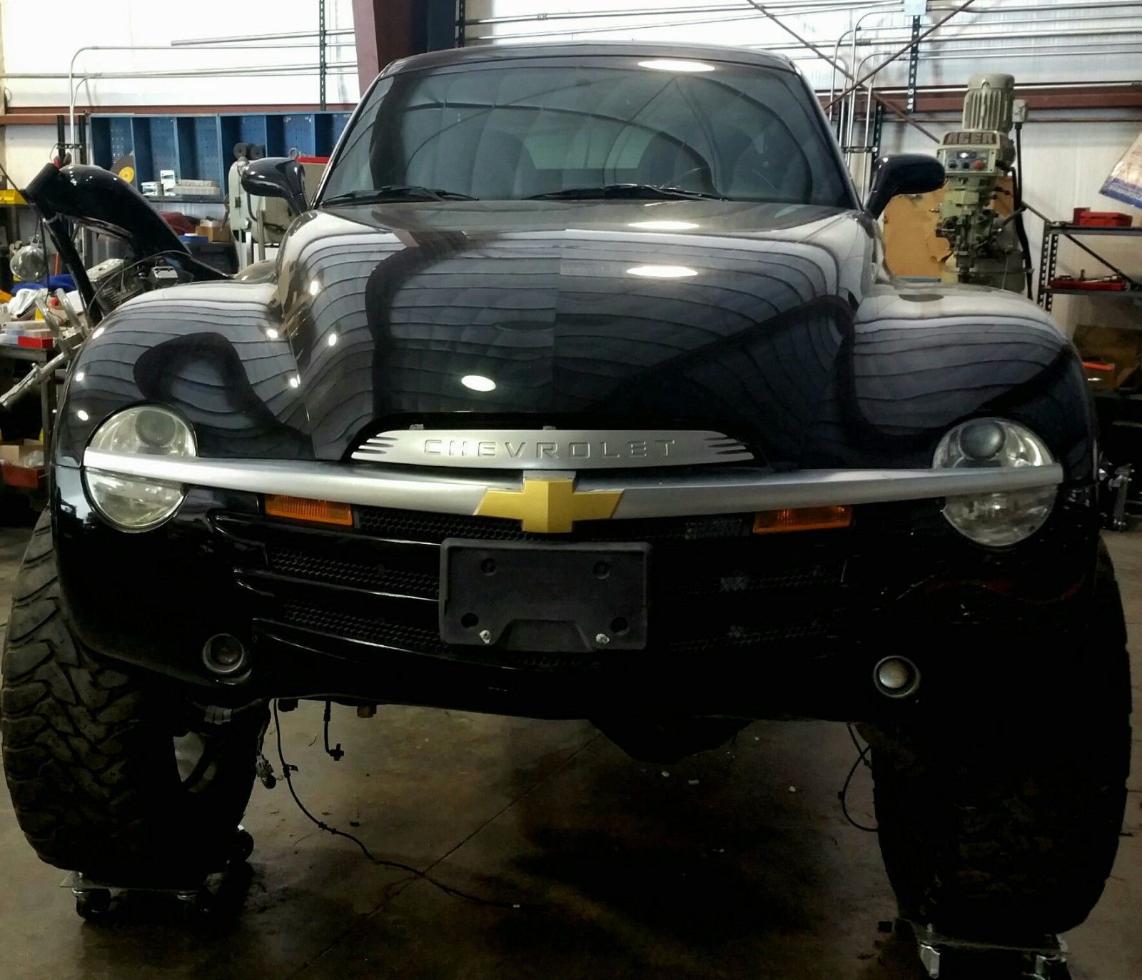 Want To Stand Out On The Trails This Summer? This Chevrolet SSR 4×4 Ought To Do The Trick!