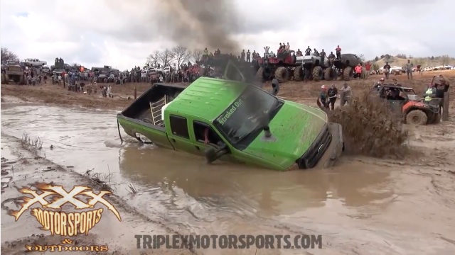 Sinking Like The Titanic: Watch As This Bounty Hole Swallows Up Huge Trucks For Fun!